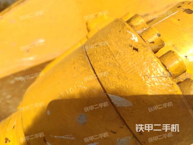 小臂整體右前(工作和回轉裝置) 小臂整體右前(工作和回轉裝置)