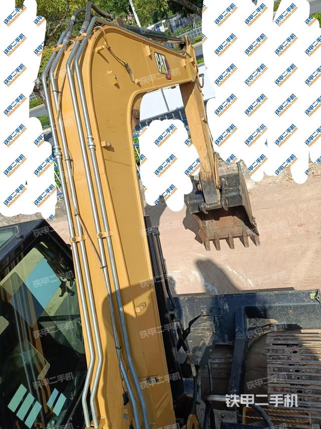 大臂油缸整體?豎拍（工作和回轉(zhuǎn)裝置）