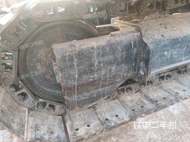 左導(dǎo)向輪（行走機(jī)構(gòu)）