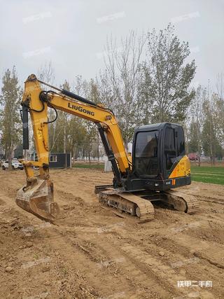 柳工CLG906D挖掘機