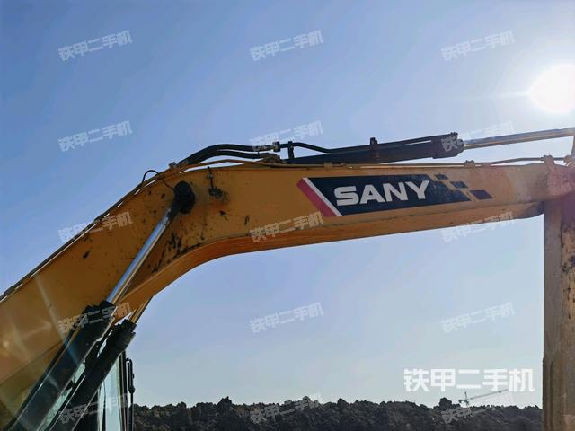 大臂整體?右側(cè)（工作和回轉(zhuǎn)裝置）