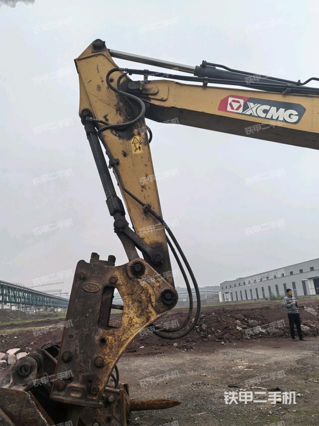 小臂整體左后（工作和回轉(zhuǎn)裝置）