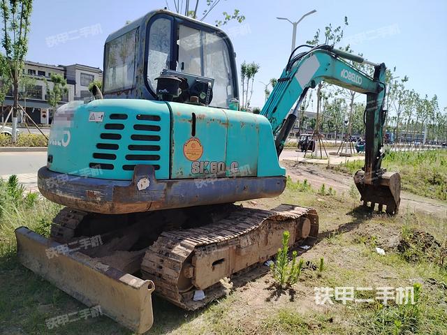 右后45(整機外觀) 右后45(整機外觀)
