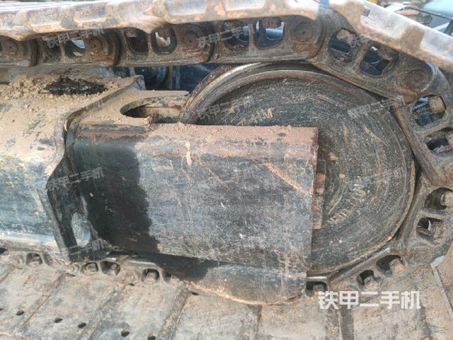 右側(cè)履帶整體（行走機(jī)構(gòu)）