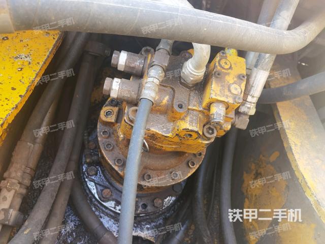 駕駛室頂部俯視（上車部件）