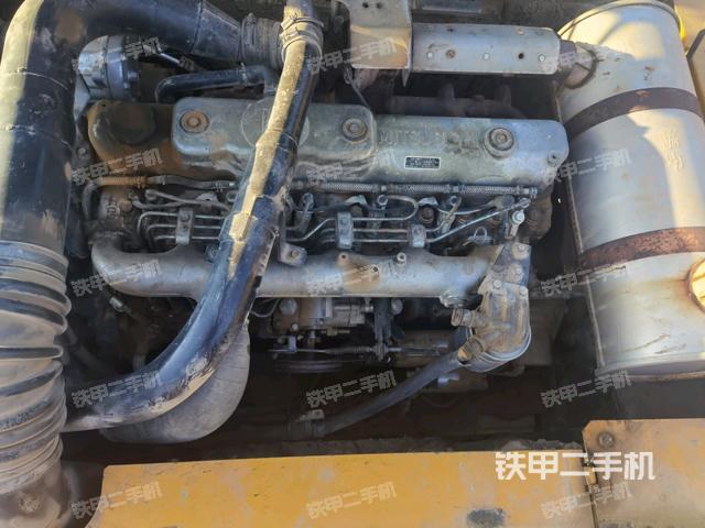 氣門室蓋螺絲特寫（上車部件）