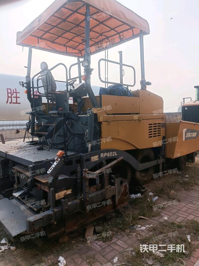 整機(jī)右后45°(設(shè)備外觀及核心部件) 整機(jī)右后45°(設(shè)備外觀及核心部件)