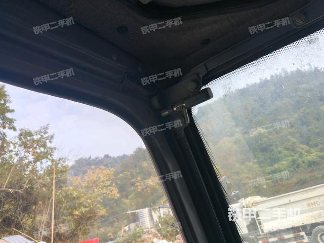 座椅左側(cè)控制臺/音響/含左手柄（駕駛室部分）