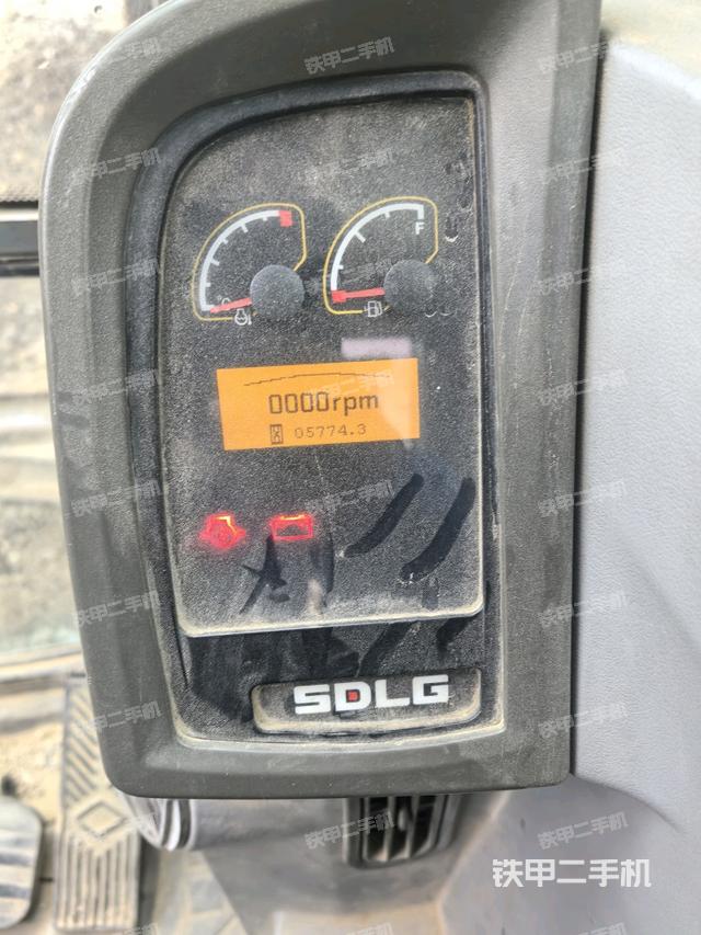 顯示屏?（駕駛室部分）