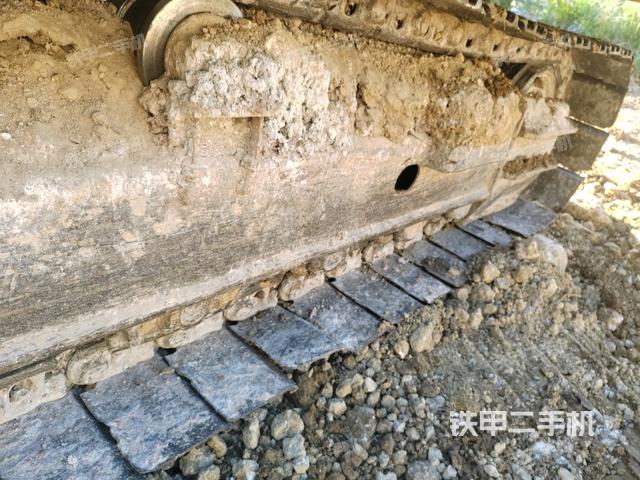左側行走馬達蓋板(行走機構) 左側行走馬達蓋板(行走機構)