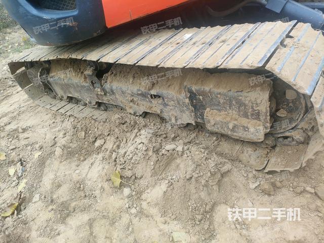 右側(cè)履帶整體?（行走機(jī)構(gòu)）