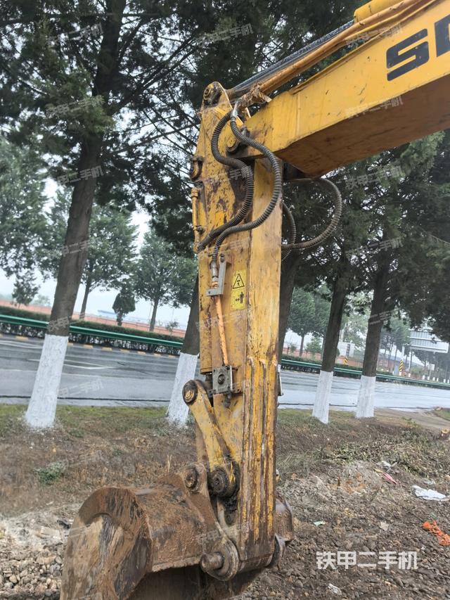 小臂整體左后（工作和回轉(zhuǎn)裝置）