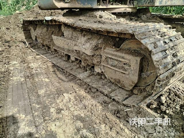 左側(cè)履帶整體?（行走機(jī)構(gòu)）