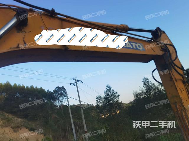 轉(zhuǎn)盤和下車架正前（工作和回轉(zhuǎn)裝置）