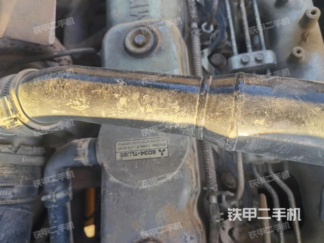 中央回轉(zhuǎn)接頭特寫（上車部件）