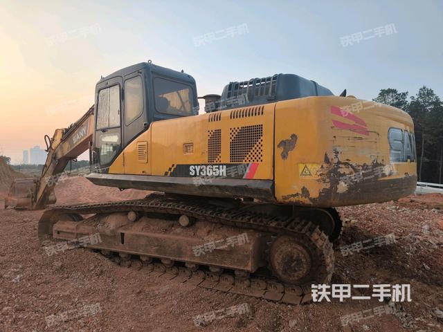 左后45（整機外觀）