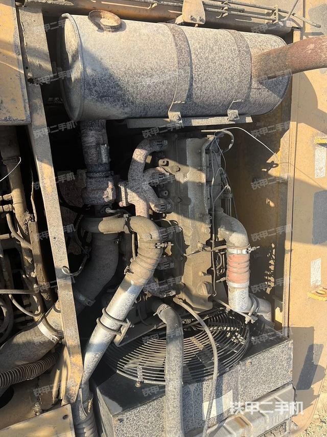 發(fā)動機室(上車部件) 發(fā)動機室(上車部件)