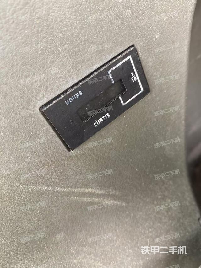 小時表(駕駛室部分) 小時表(駕駛室部分)