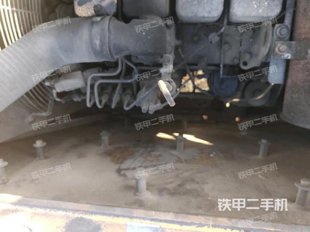 氣門室蓋螺絲特寫(上車部件) 氣門室蓋螺絲特寫(上車部件)