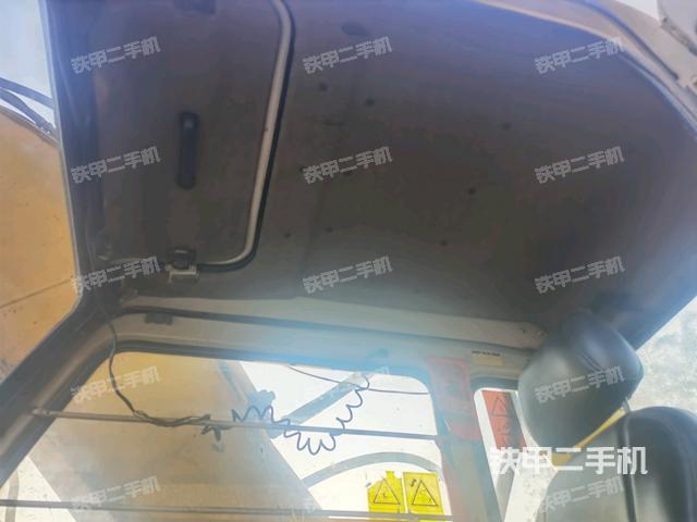 座椅左側(cè)控制臺/音響/含左手柄（駕駛室部分）