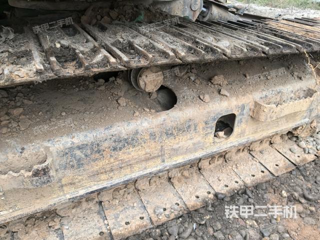 右導(dǎo)向輪（行走機(jī)構(gòu)）