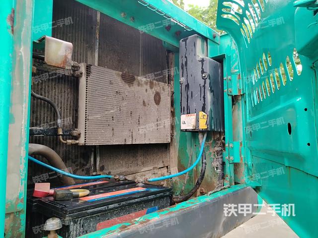 散熱器正面（大件艙室）