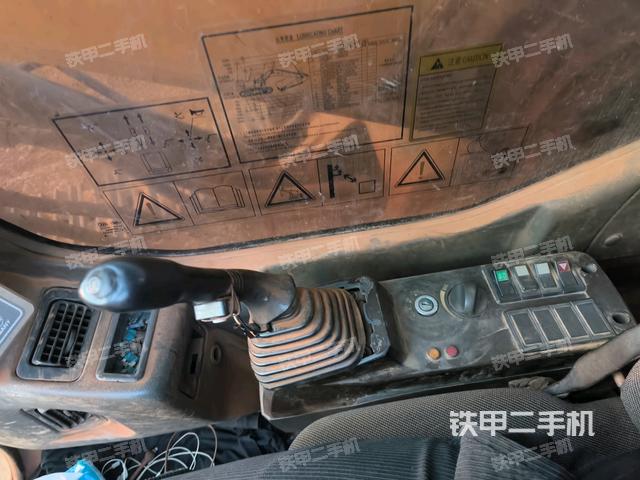 座椅后部（駕駛室部分）