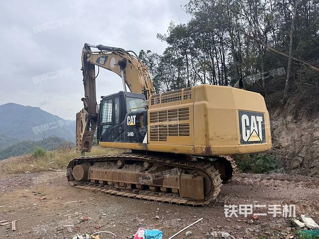 左后45(整機(jī)外觀) 左后45(整機(jī)外觀)