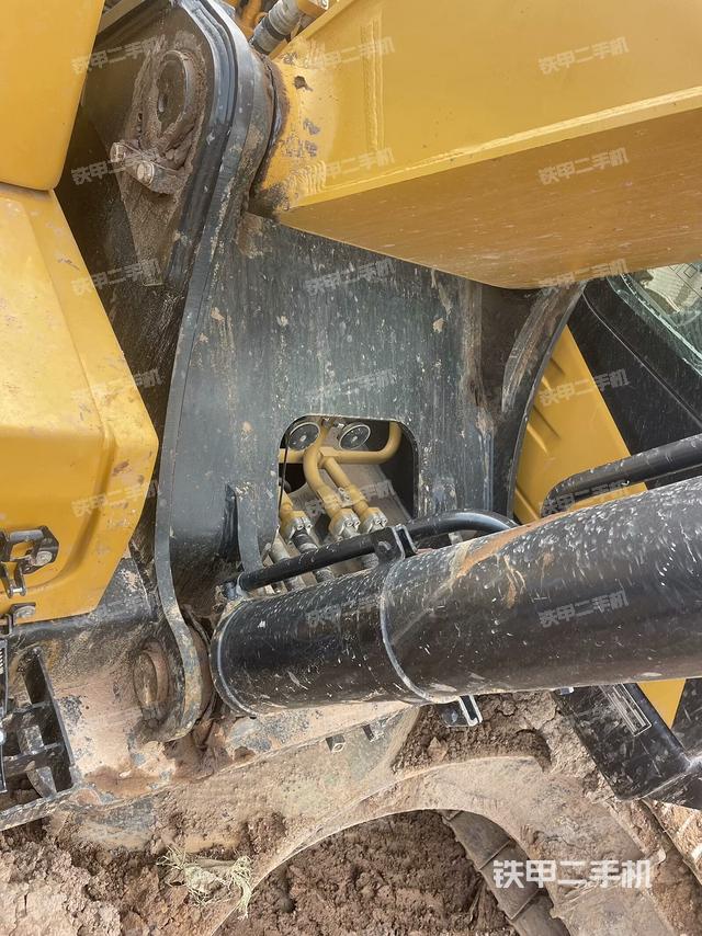 大臂根部?斜視（工作和回轉(zhuǎn)裝置）