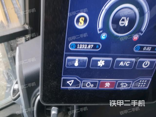 小時表(駕駛室部分) 小時表(駕駛室部分)
