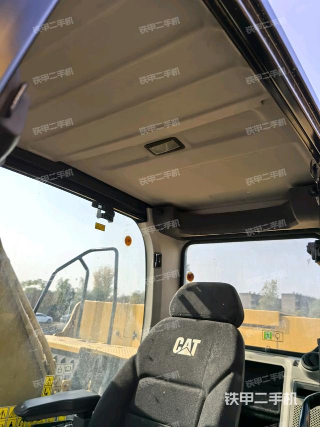 頂棚整體（駕駛室部分）