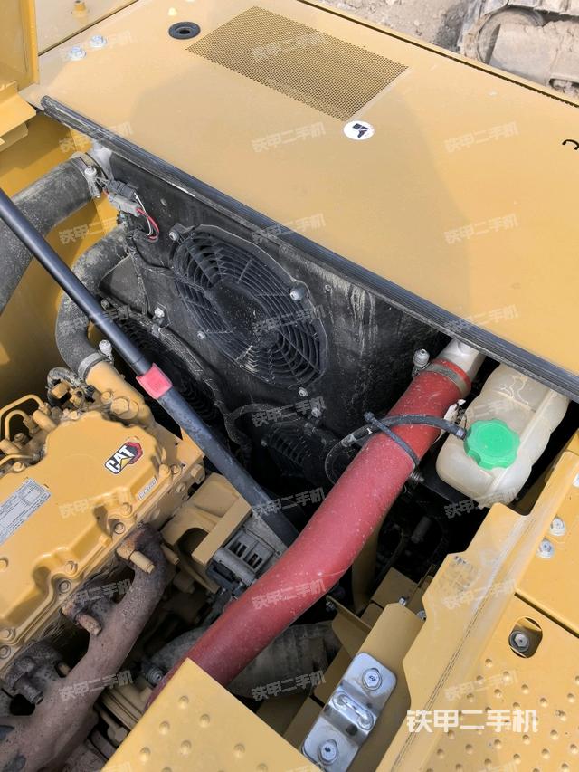 水箱+風(fēng)扇特寫（上車部件）