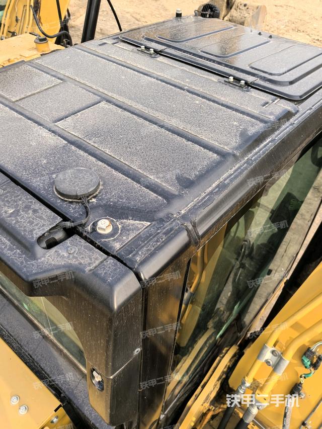 駕駛室頂部俯視(上車部件) 駕駛室頂部俯視(上車部件)