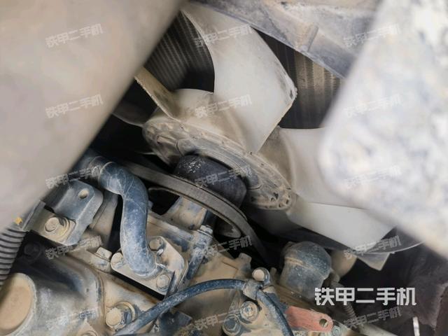 水箱+風(fēng)扇特寫(上車部件) 水箱+風(fēng)扇特寫(上車部件)