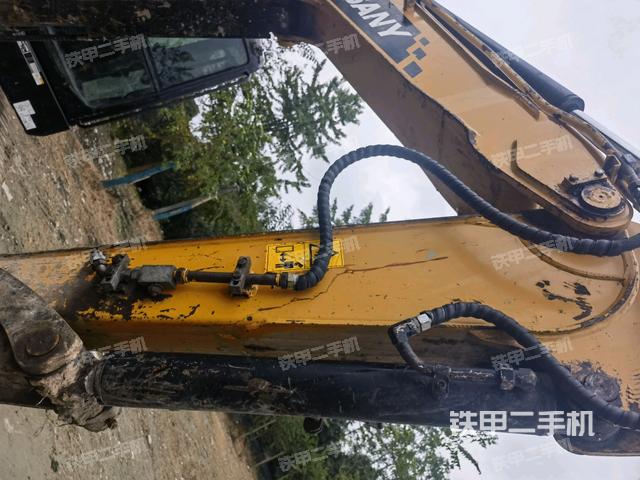 小臂整體左后（工作和回轉(zhuǎn)裝置）