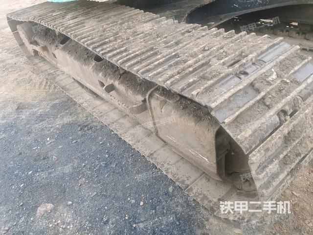 左側履帶整體?(行走機構) 左側履帶整體?(行走機構)