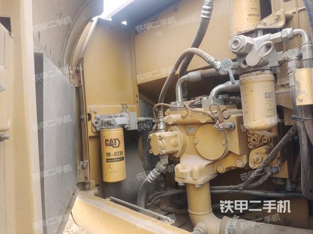 電瓶（大件艙室）