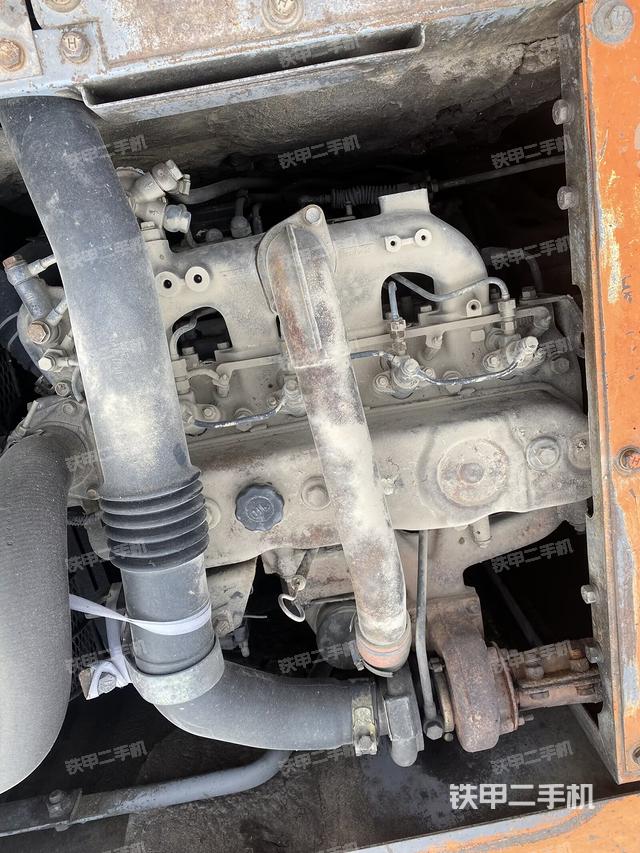 發(fā)動(dòng)機(jī)室(上車部件) 發(fā)動(dòng)機(jī)室(上車部件)