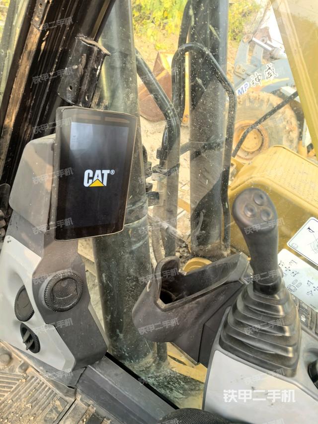 顯示屏?(駕駛室部分) 顯示屏?(駕駛室部分)