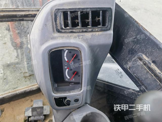 顯示屏?(駕駛室部分) 顯示屏?(駕駛室部分)