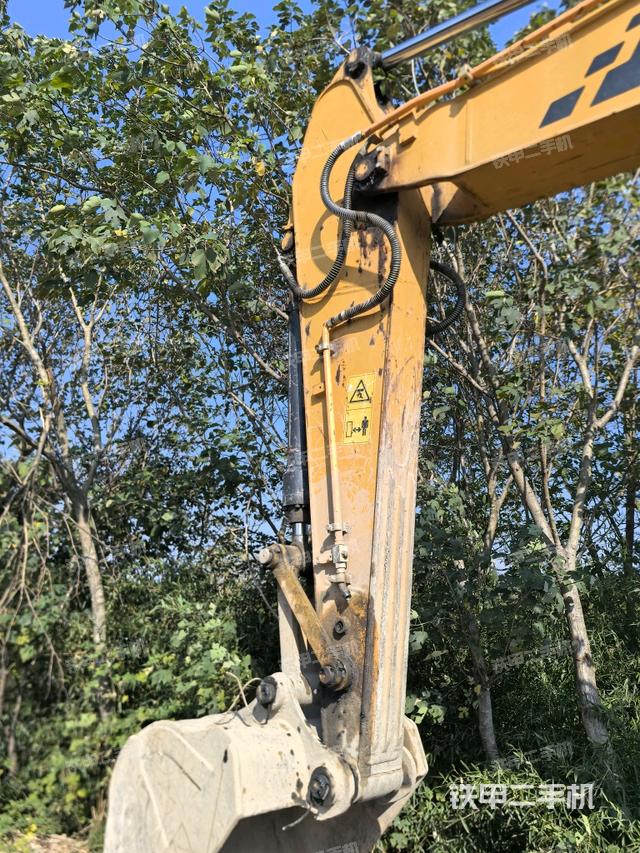 小臂整體左后（工作和回轉(zhuǎn)裝置）