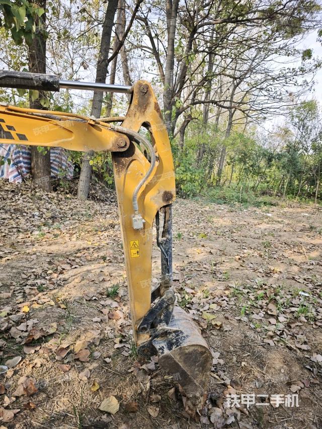 小臂整體右前（工作和回轉(zhuǎn)裝置）