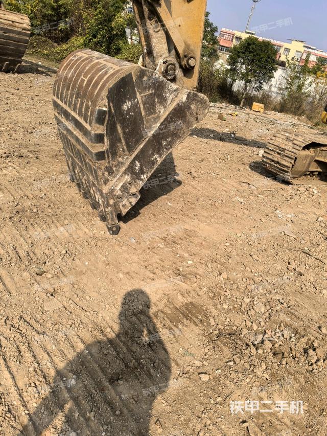 鏟斗45度（工作和回轉(zhuǎn)裝置）