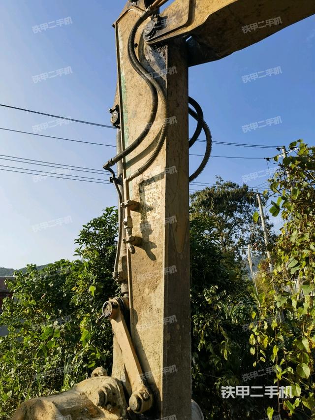 小臂整體左后（工作和回轉(zhuǎn)裝置）