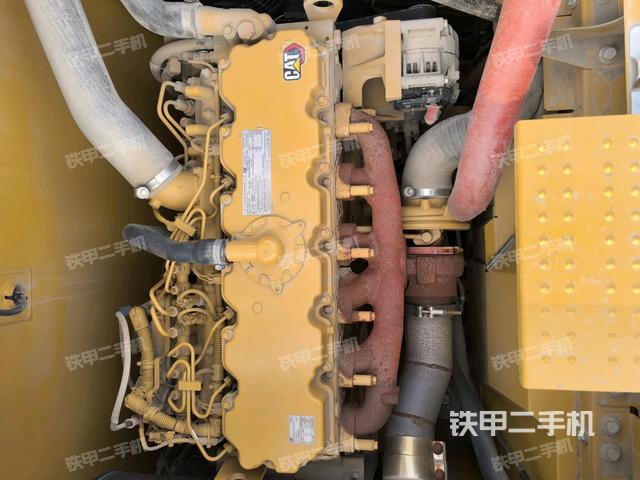 發(fā)動(dòng)機(jī)室(上車部件) 發(fā)動(dòng)機(jī)室(上車部件)