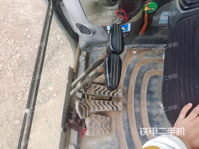 座椅后部（駕駛室部分）