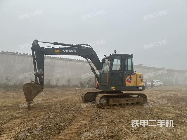 駕駛室整體（整機外觀）