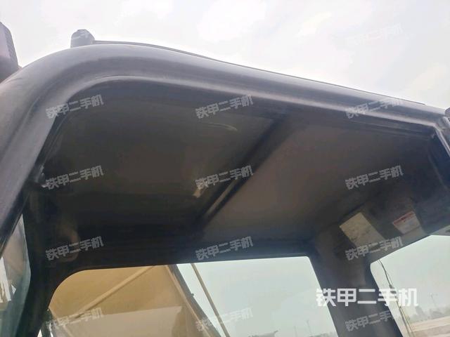 座椅左側(cè)控制臺/音響/含左手柄（駕駛室部分）