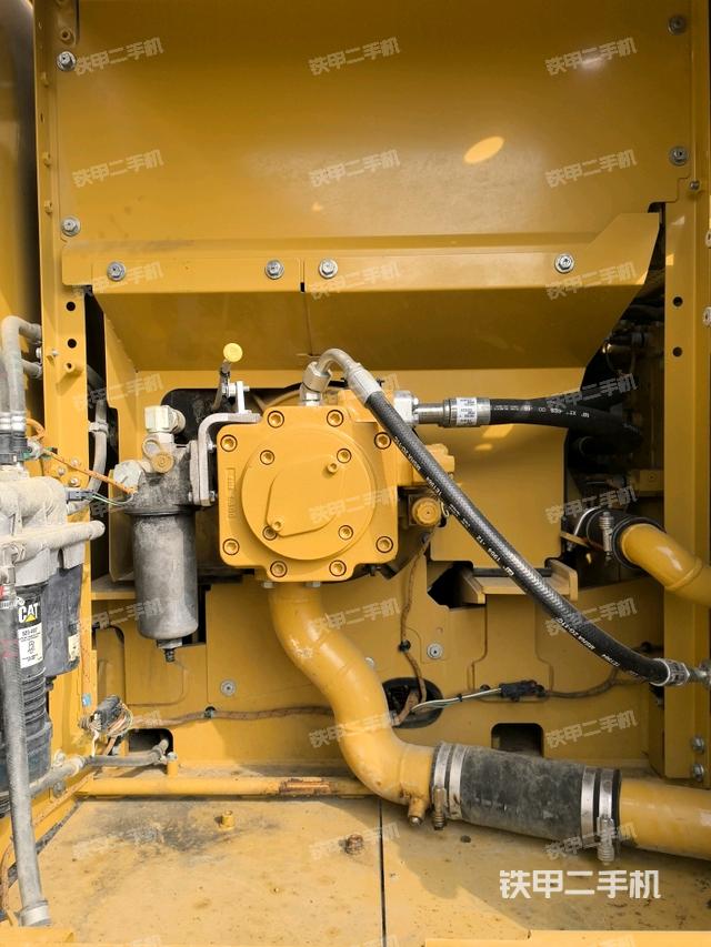 液壓泵室（大件艙室）