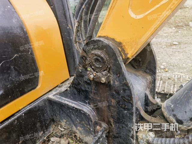大臂根部?斜(工作和回轉(zhuǎn)裝置) 大臂根部?斜(工作和回轉(zhuǎn)裝置)